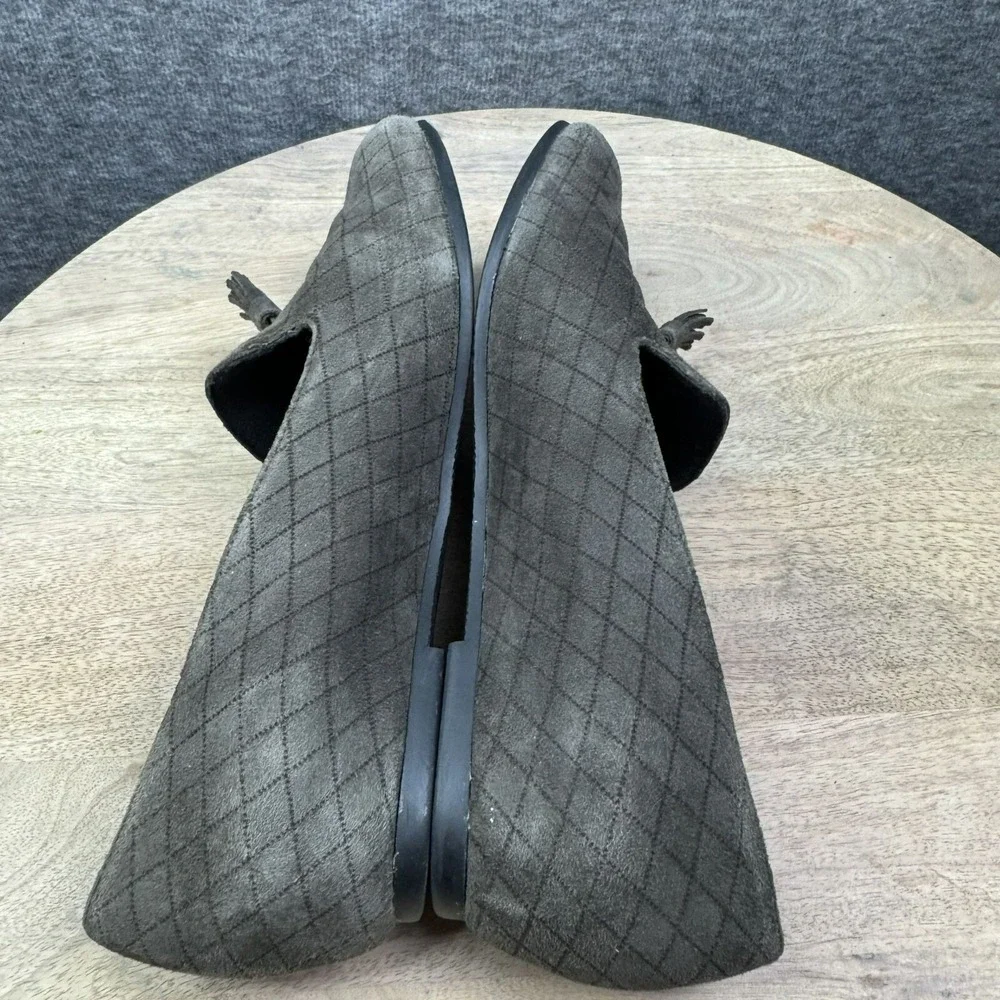 Munro Tassel Loafers 9 M Grey Quilted Suede‎ Comfort Classic Preppy Professional